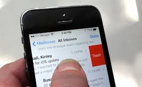2 Methods to delete All Emails on iPhone